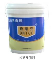 歐耐克界面劑的用途：主要用于大理石、墻面等光滑面粘貼前處理。歐耐克工程師曾做過實(shí)驗(yàn)，可以通過界面劑在玻璃上、瓷磚上貼瓷磚，粘接牢固，沒有掉磚情況。歐耐克界面劑產(chǎn)品包裝圖